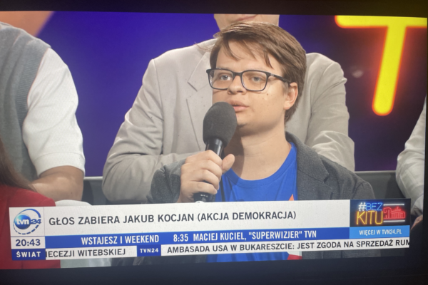 Jakub Kocjan z Akcji pyta Marszałka Hołownię o związki partnerskie