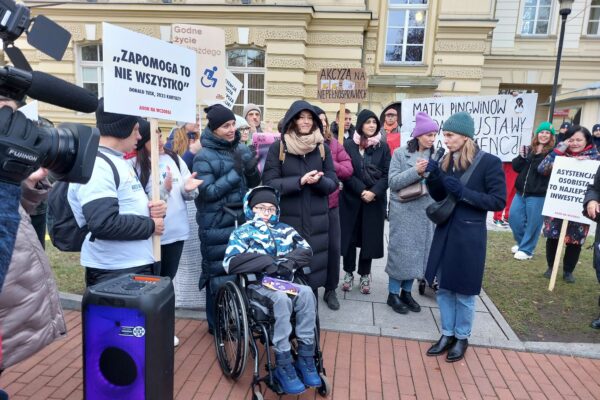 Weź udział w konsultacjach publicznych ustawy o asystencji dla osób z niepełnosprawnościami